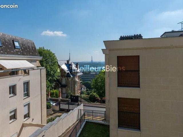 Appartement 4 pièces 10 m²