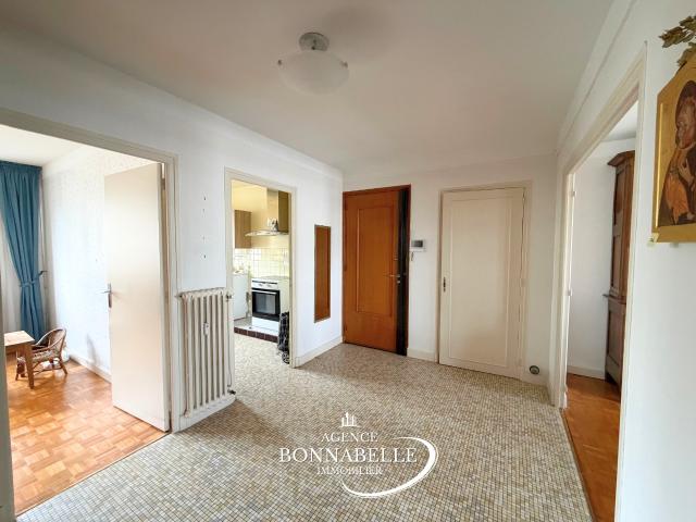 Appartement 5 pièces 109 m²
