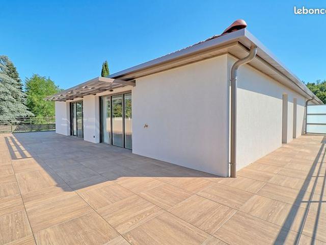 Appartement 4 pièces 109 m²