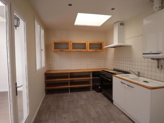 Appartement 4 pièces, 109 m² à louer à Reims 51100