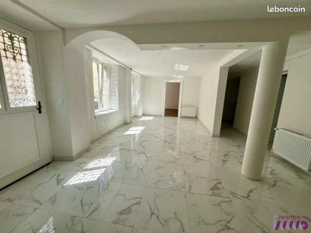 Appartement 4 pièces 111 m²