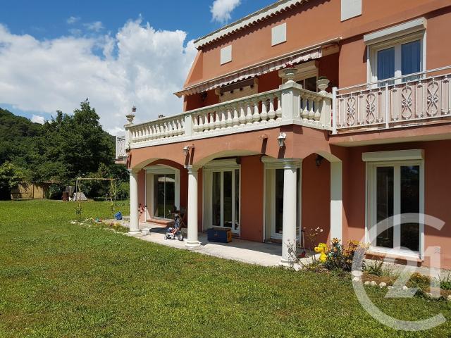 Appartement 4 pièces 111 m²