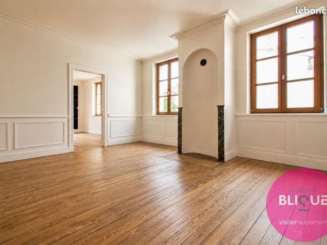 Appartement 4 pièces 111 m²