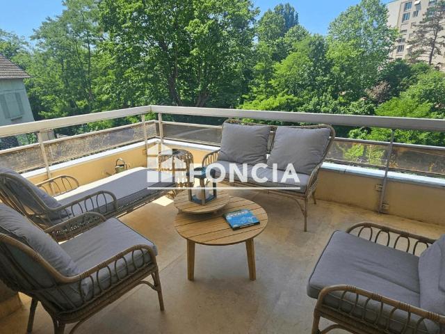 Appartement 4 pièces 111 m²