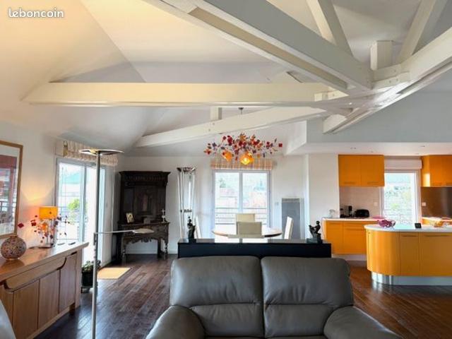 Appartement 4 pièces 111 m²
