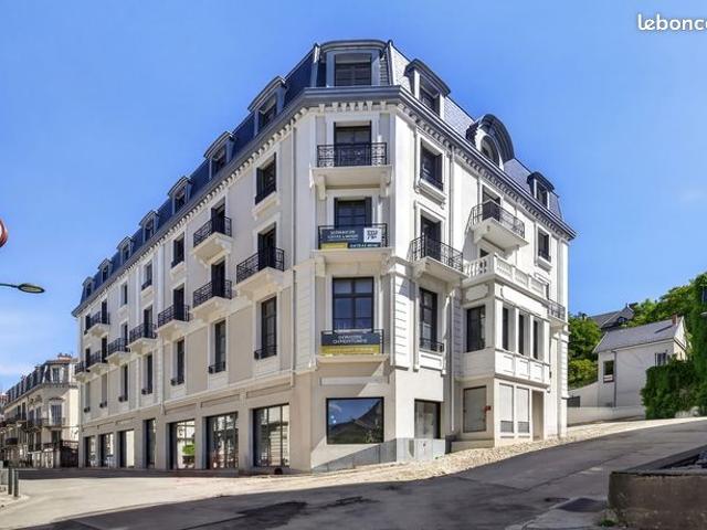 Appartement 4 pièces 111 m²