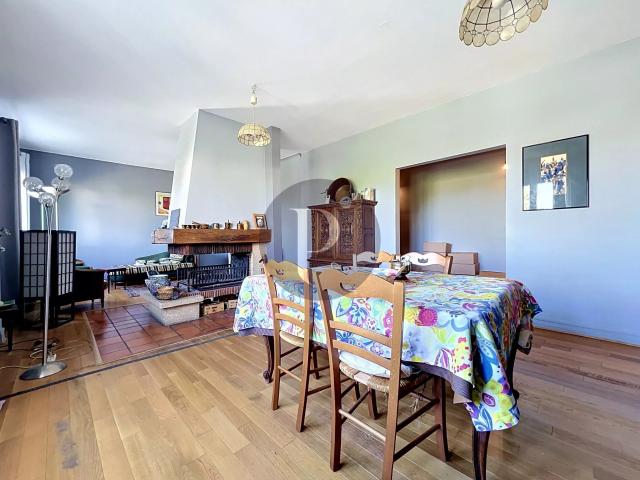 Appartement 4 pièces 111 m²