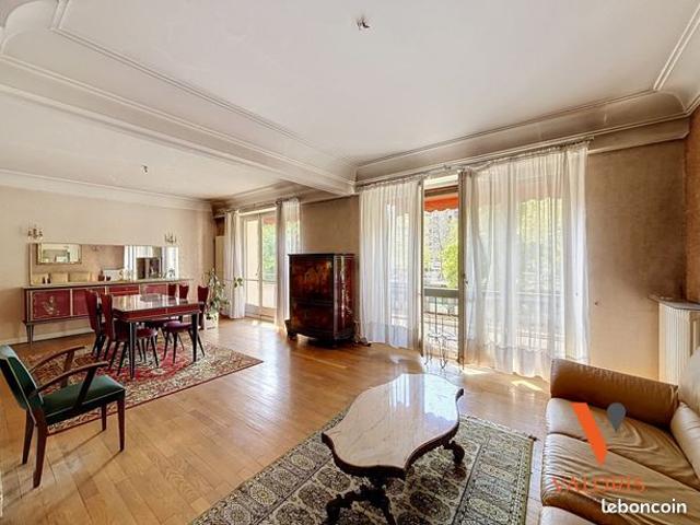 Appartement 4 pièces 111 m²