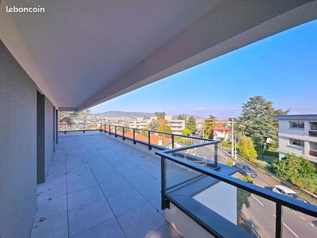 Appartement 4 pièces 111 m²