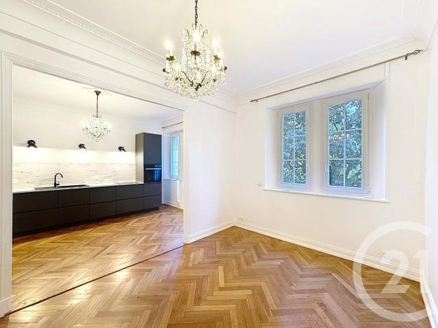 Appartement 4 pièces 112 m²