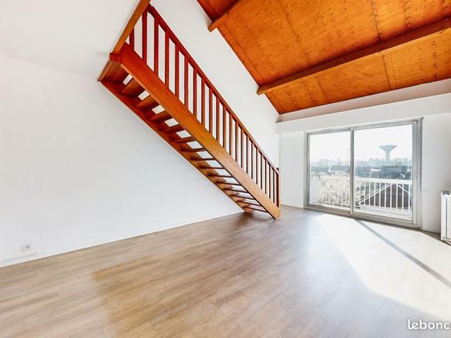 APPARTEMENT 4 pièces 112 m²