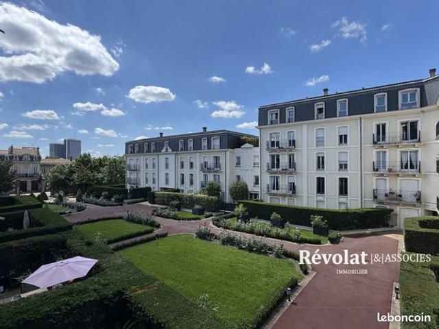 Appartement 4 pièces 112 m²