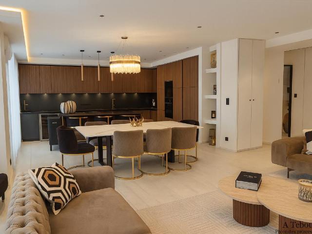 Appartement 4 pièces 112 m²