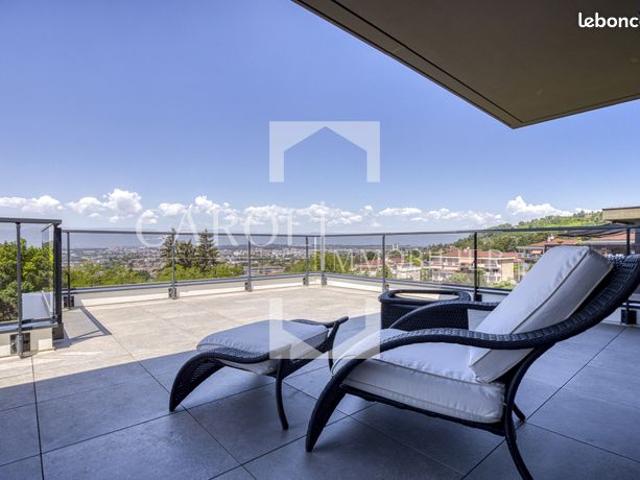 Appartement 4 pièces 112 m²