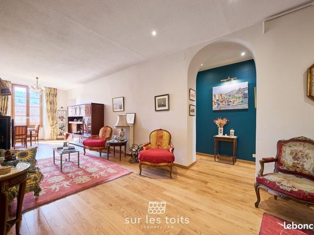 Appartement 4 pièces 113 m²