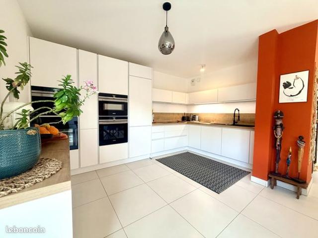 Appartement 4 pièces 113 m²