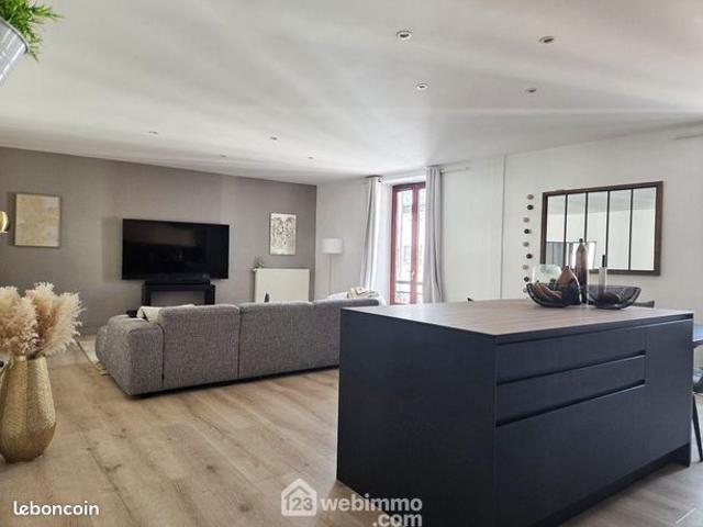 Appartement 4 pièces 113 m²