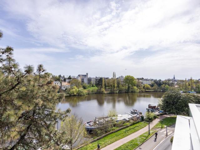 Appartement 4 pièces 113 m²