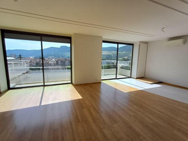 Appartement 4 pièces 113 m²
