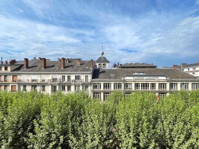 Appartement 4 pièces 114 m²