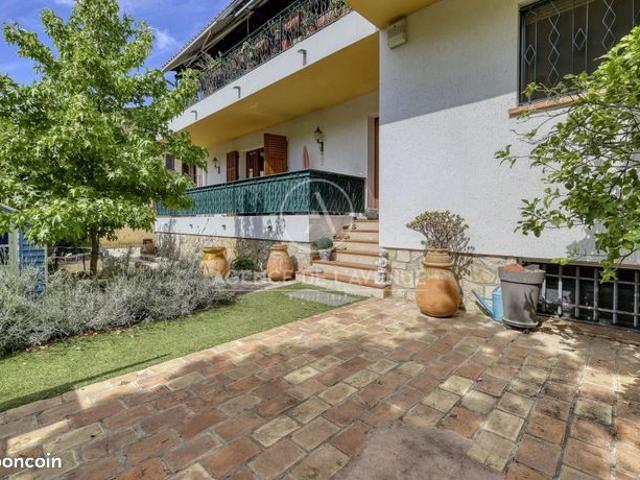 Appartement 4 pièces 114 m²