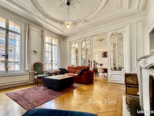 Appartement 4 pièces 114 m²