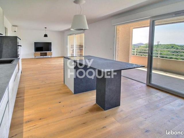 Appartement 4 pièces 114 m²