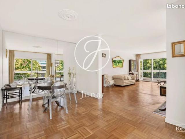 Appartement 4 pièces 114 m²