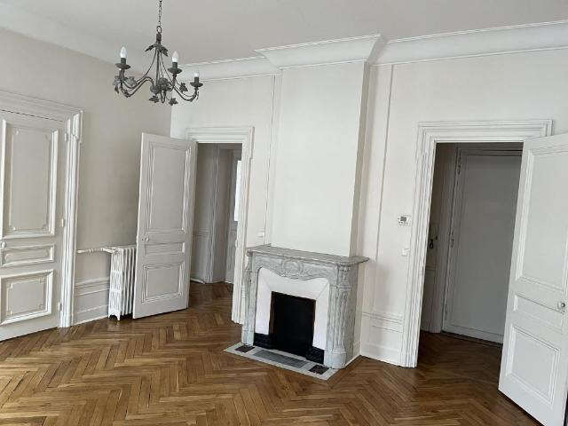 Appartement 4 pièces 114 m²