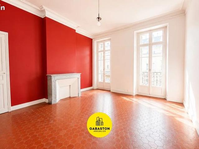 Appartement 4 pièces 114 m²