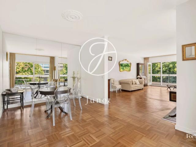 Appartement 4 pièces 114 m²