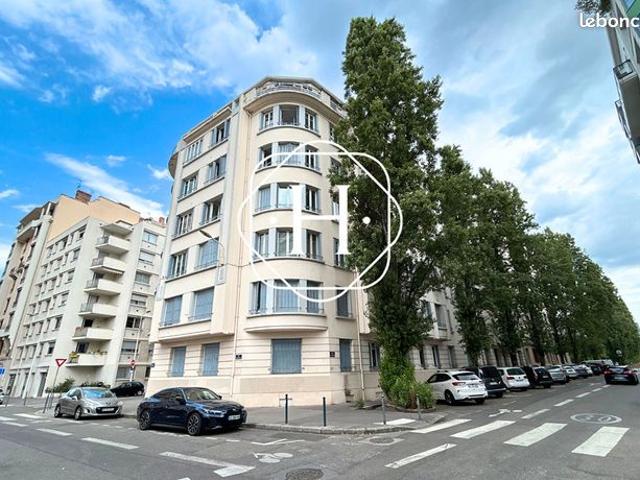 Appartement 4 pièces 114 m²