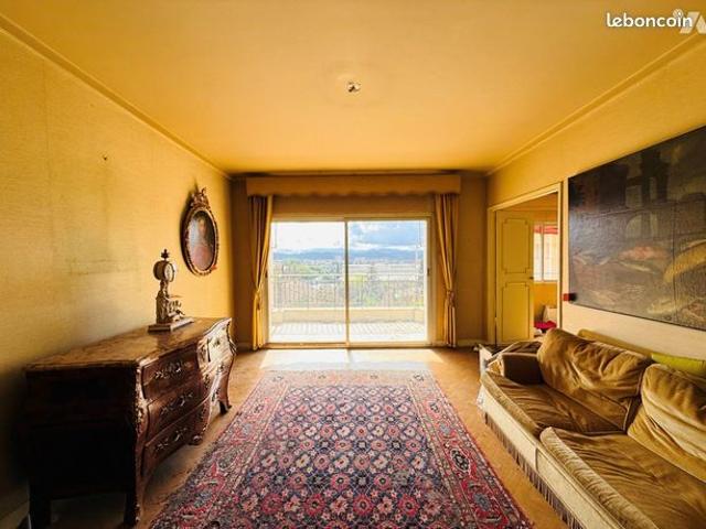 Appartement 4 pièces 114 m²