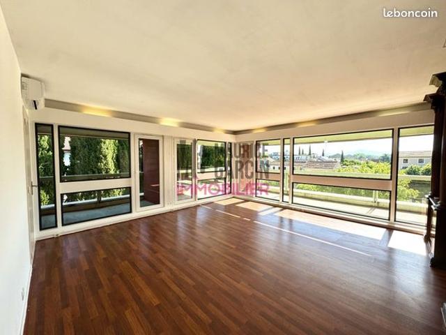 Appartement 4 pièces 115 m²