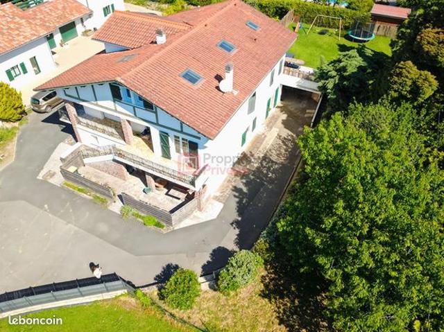 Appartement 4 pièces 115 m²