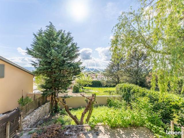 Appartement 4 pièces 115 m²