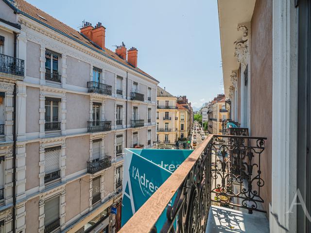 Appartement 4 pièces 115 m²
