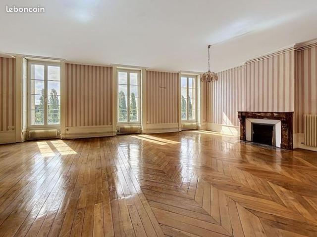 Appartement 4 pièces 116 m²