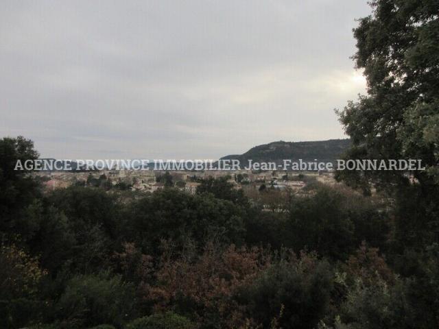 Appartement 4 pièces, 116 m² à louer à Saint Paul Trois Châteaux 26130
