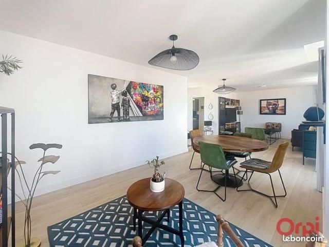 Appartement 4 pièces 117 m²