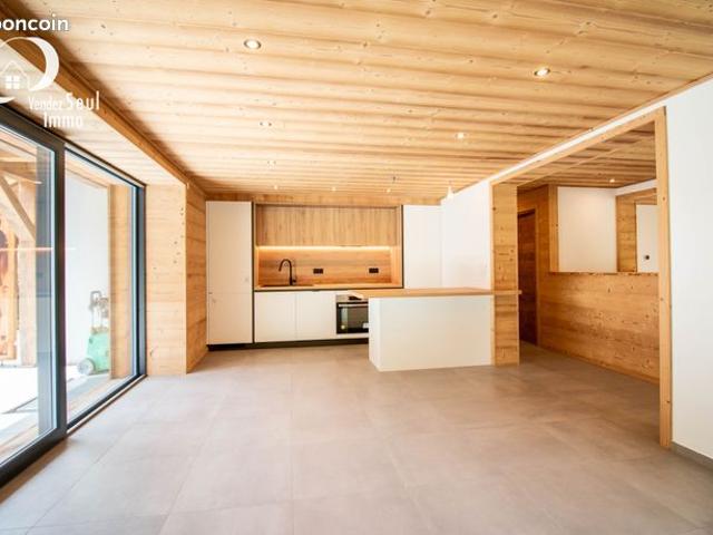 Appartement 4 pièces 117 m²