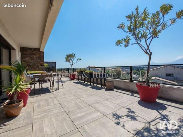 Appartement 4 pièces 117 m²