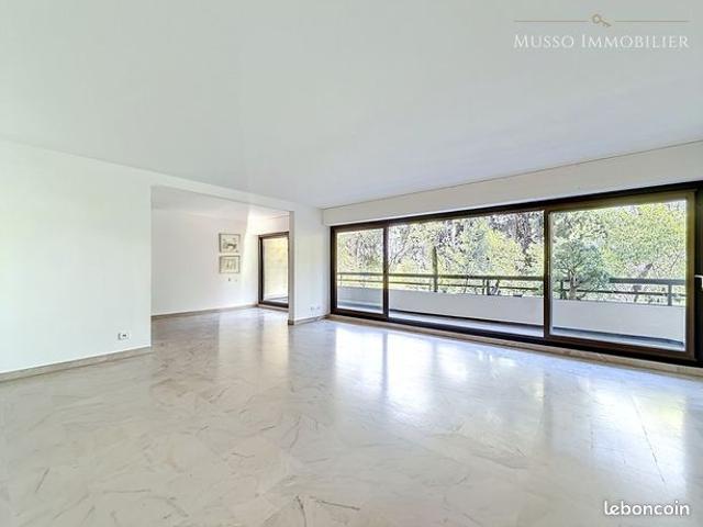 Appartement 4 pièces 117 m²