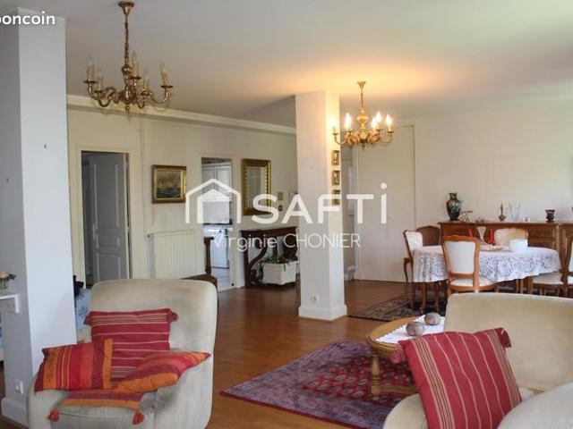 Appartement 4 pièces 117 m²
