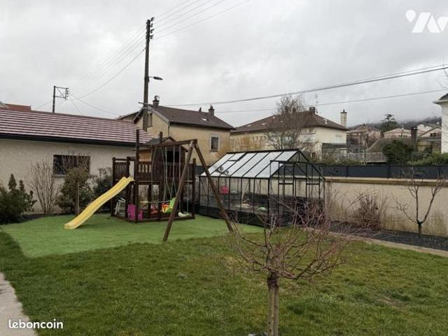 Appartement 4 pièces 117 m²