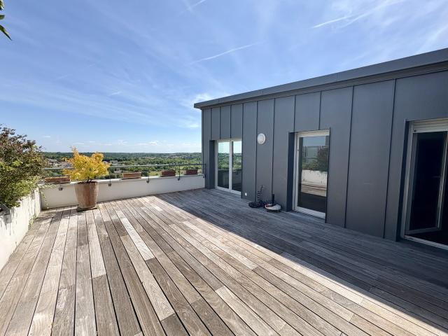 Appartement 4 pièces 118 m²