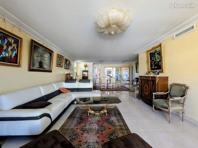 Appartement 4 pièces 118 m²