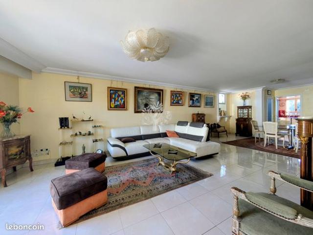 Appartement 4 pièces 118 m²
