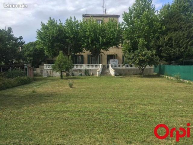 Appartement 4 pièces 118 m²