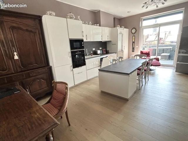 Appartement 4 pièces 119 m²